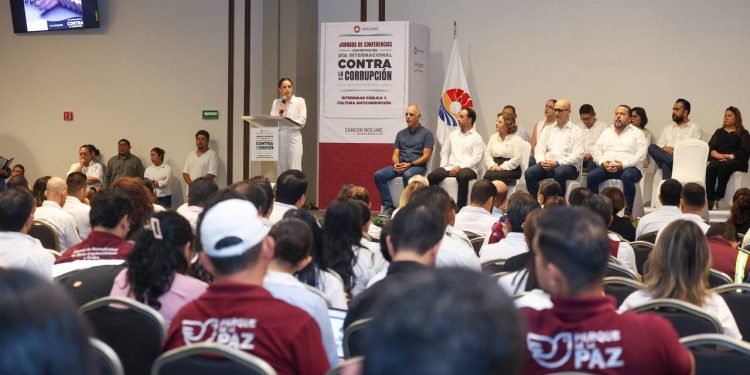 Ana Paty Peralta, encabezó el evento “Integridad Pública y Cultura Anticorrupción”