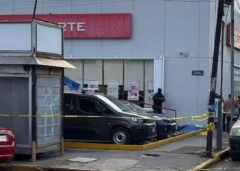 Matan a escolta retirado de la Marina tras asalto bancario en Veracruz