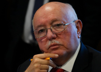David Colmenares denuncia sacude al Sistema Anticorrupción