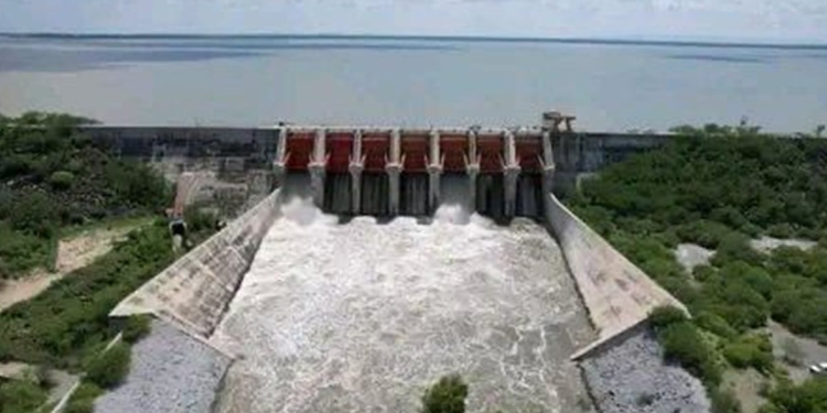 Liberación de agua de presa El Cuchillo a Estados Unidos