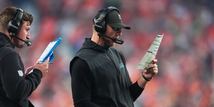 Liam Coen NFL: Revolución en Jacksonville