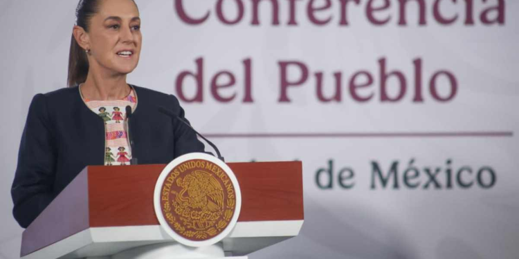 Escrituras a afectados por derrumbe del Chiquihuite en CDMX