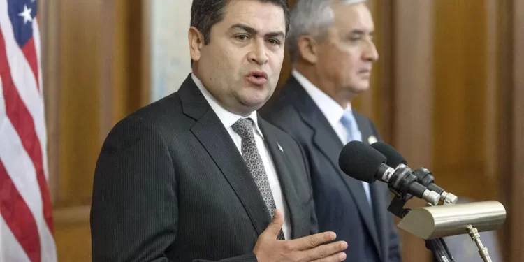 Liberan en EU a Juan Orlando Hernández, ex presidente de Hounduras sentenciado por narcotráfico