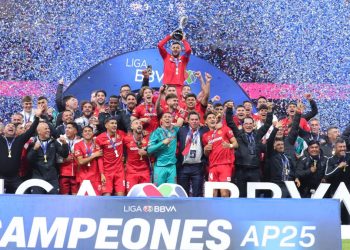 Toluca festeja el bicampeonato tras ganar 9-8 en penales ante Tigres en el Apertura 2025