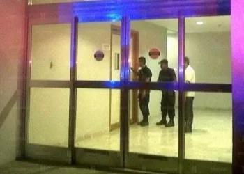 Sujetos armados perpetran violento asalto en Hospital Galenia de Cancún