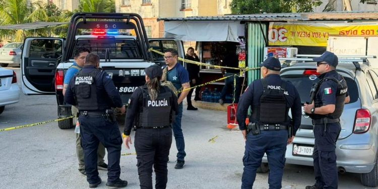 Balean a mujer durante asalto en Villas Otoch Paraíso