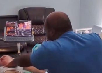 Asistente de salud domiciliaria en Nueva York es acusado de agredir a un niño con discapacidad severa