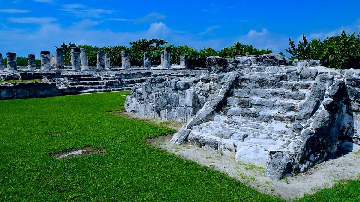 El Rey la principal zona arqueologica de la Zona Hotelera