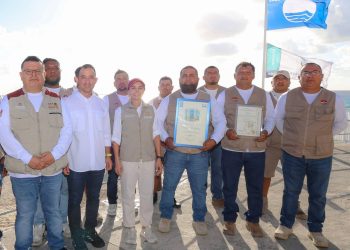 Ana Paty Peralta, invitó a los cancunenses y turistas a disfrutar en esta temporada vacacional de las playas con distintivo Blue Flag