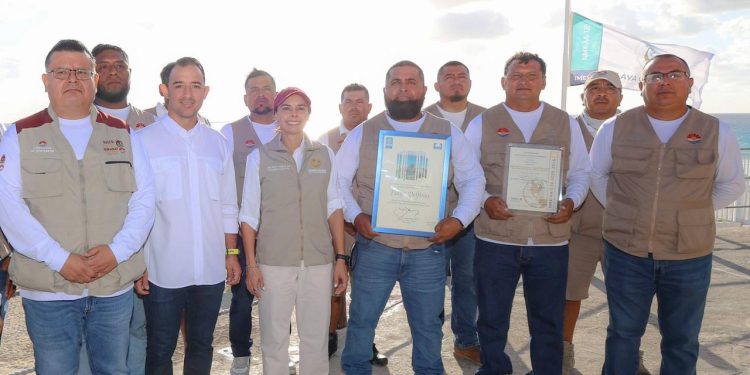 Ana Paty Peralta, invitó a los cancunenses y turistas a disfrutar en esta temporada vacacional de las playas con distintivo Blue Flag