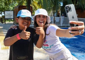 Ana Paty Peralta recorre la “Ruta Mar” en Cancún