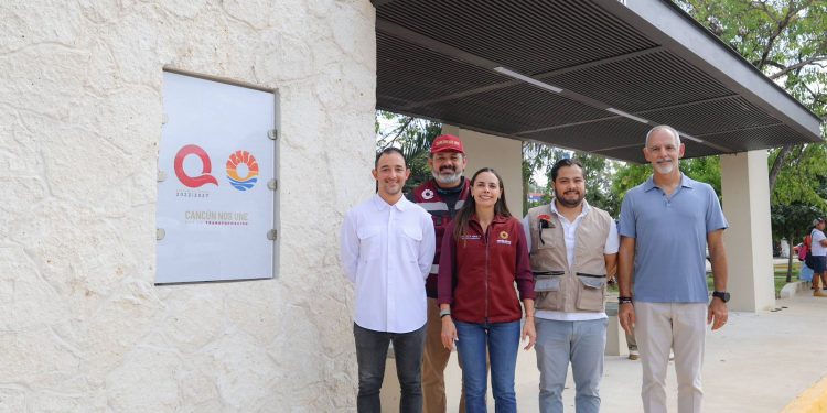 Ana Paty Peralta inauguró dos nuevos paraderos inclusivos en la Avenida Tulum