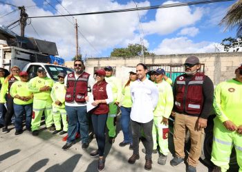 Ana Paty Peralta, supervisa brigadas de Descacharrización Itinerantes en Cancún