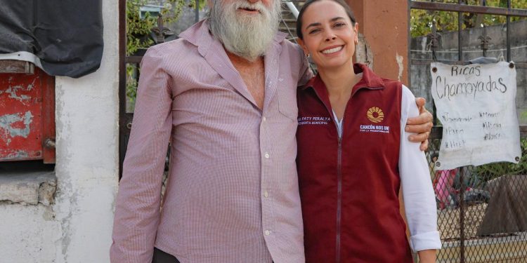Ana Paty Peralta supervisa los avances de la Calle 82, entre la Avenida Bonampak y Calle 45-A