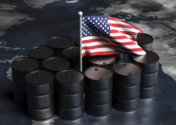 EE.UU. anuncia control indefinido sobre petróleo venezolano
