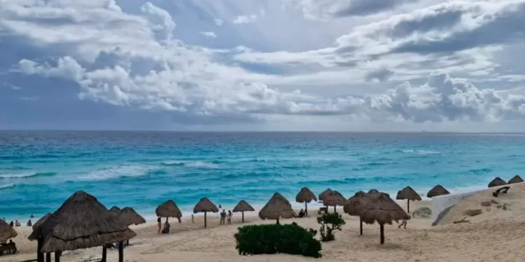 Clima en Cancún este viernes 16 de enero: ambiente fresco por la mañana