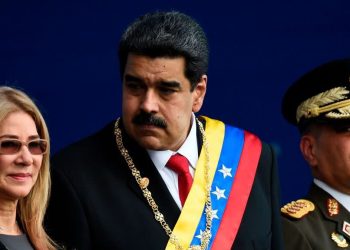 Ataque de EE.UU. en Venezuela termina con captura de Nicolás Maduro, dice Trump