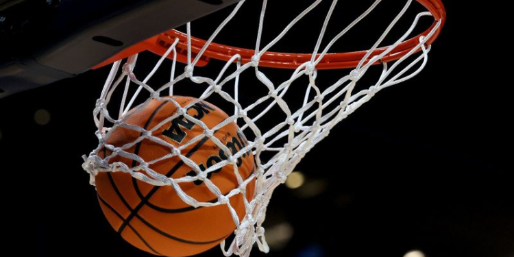 Exjugadores NCAA apuestas: Escándalo Manipulación