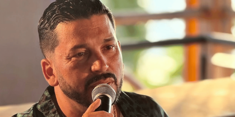 Luis Ángel "El Flaco" en Bogotá: Tributo a Yeison Jiménez