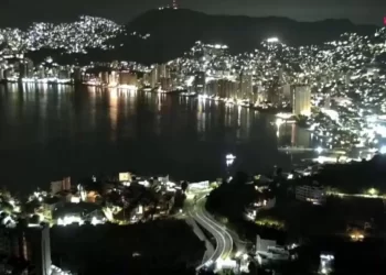 VIDEO: Captan en cámaras el sismo de magnitud 5.3 en Acapulco