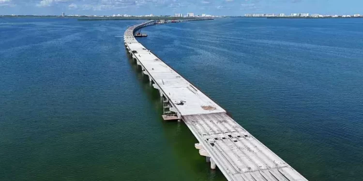 Puente Nichupté iniciará operaciones con dos rutas de autobuses