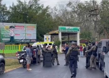 Detienen a atacante tras tiroteo y toma de rehenes en escuela de Tailandia