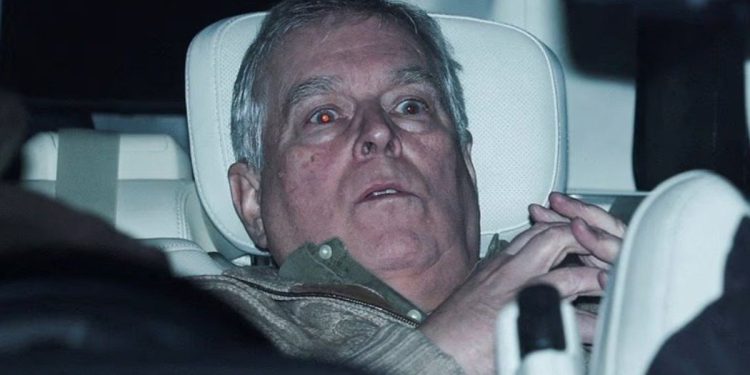 Ex principe Andres es liberado tras arresto de 11 horas por caso Epstein