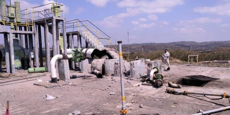 Explosion en ducto de Pemex en Oaxaca deja al menos tres muertos y seis heridos