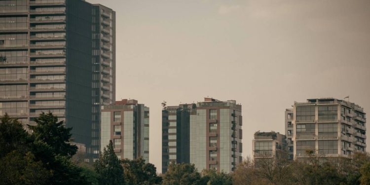 SCJN avala tope al aumento de rentas en CDMX conforme a la inflacion