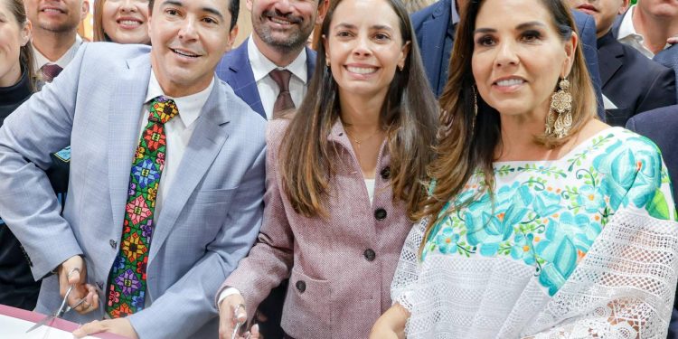 Ana Paty Peralta coloca a Cancún en el Centro del Turismo Mundial en FITUR 2026