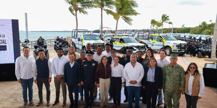 Entregan 70 nuevas unidades para la Secretaría Municipal de Seguridad Ciudadana y Tránsito de Cancún