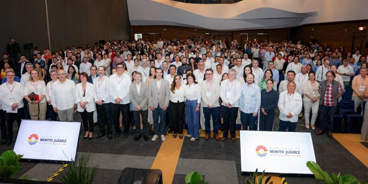 Ana Paty Peralta, participa en la inauguración del Foro Latinoamericano de Autoridades de Movilidad “Ciudades en Movimiento”