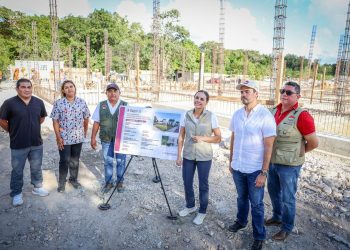 Ana Paty Peralta supervisa los avances de las obras del nuevo Hospital de Bienestar Animal