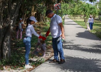 Realizan jornada de limpieza perimetral en el Parque Kabah