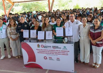 Ana Paty Peralta, firmó como testigo de honor el Nuevo Acuerdo por el Bienestar y Desarrollo de Quintana Roo para la Seguridad Escolar del CONALEP
