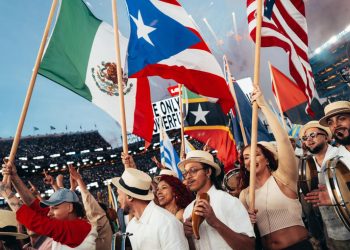 ad Bunny con referencias a México en el Super Bowl LX