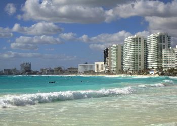 Clima en Cancún hoy 26 de febrero: lluvias aisladas y calor durante la tarde