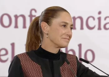 “No vale la pena debatir”: Sheinbaum responde a Elon Musk y evalúa acción legal