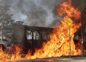Bloqueo de vías Jalisco: Narcobloqueos tras muerte Mencho