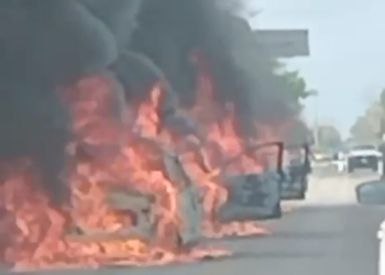 Incendian vehículos Cancún Leona Vicario: operativo