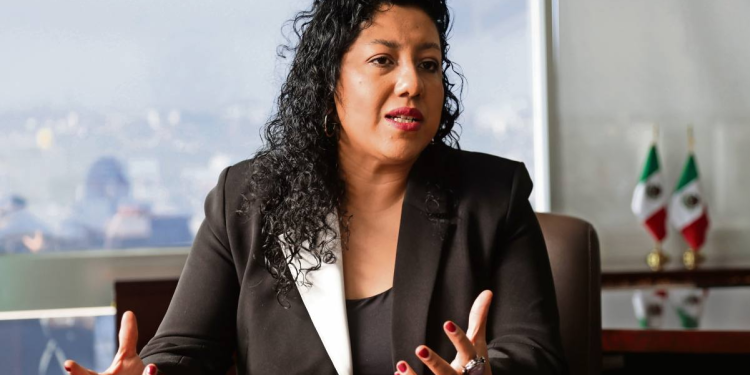 SNA sin titular: Cuestionan a Patricia Talavera