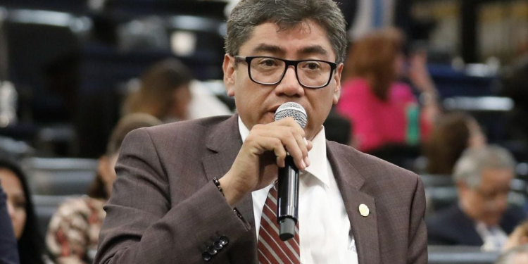 Saúl Monreal gubernatura Zacatecas 2027: Desafía nepotismo