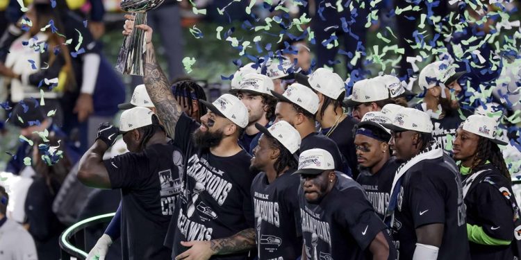 ¡Sin piedad! Seahawks aplastan a Patriots y se coronan en el Super Bowl