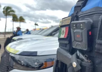 Cámaras de solapa en Quintana Roo: 80% de avance en la Policía Estatal