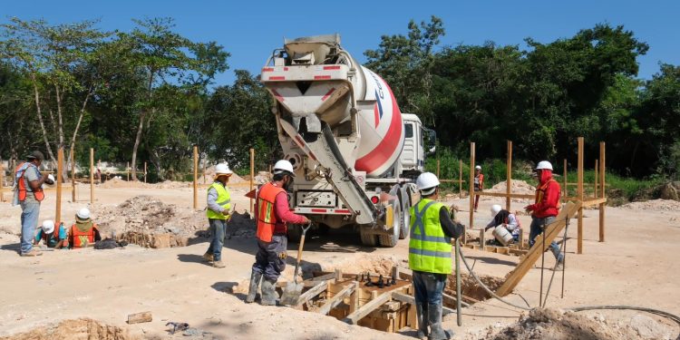 Quintana Roo, segundo lugar nacional en crecimiento industrial según el INEGI