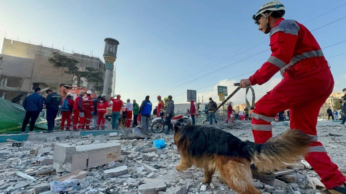 Ataques en zonas urbanas aumentan el numero de muertos en Iran
