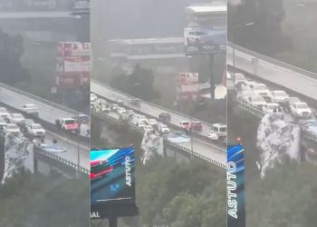 Cae espectacular en Periférico Sur por intensas lluvias en CDMX