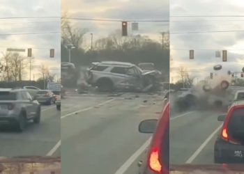 Conductora de 88 años provoca fuerte accidente al confundir el freno con el acelerador en Estados Unidos