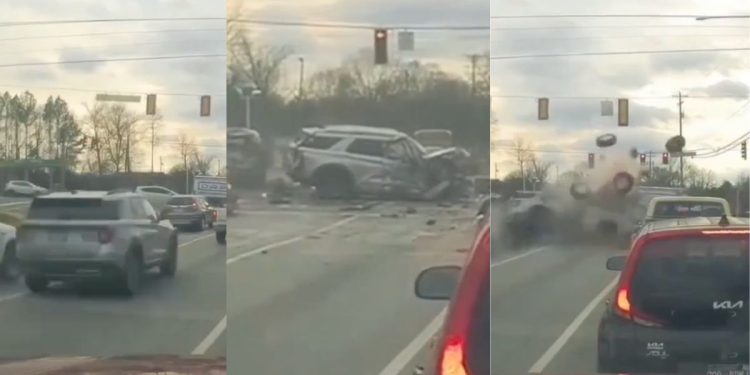 Conductora de 88 años provoca fuerte accidente al confundir el freno con el acelerador en Estados Unidos