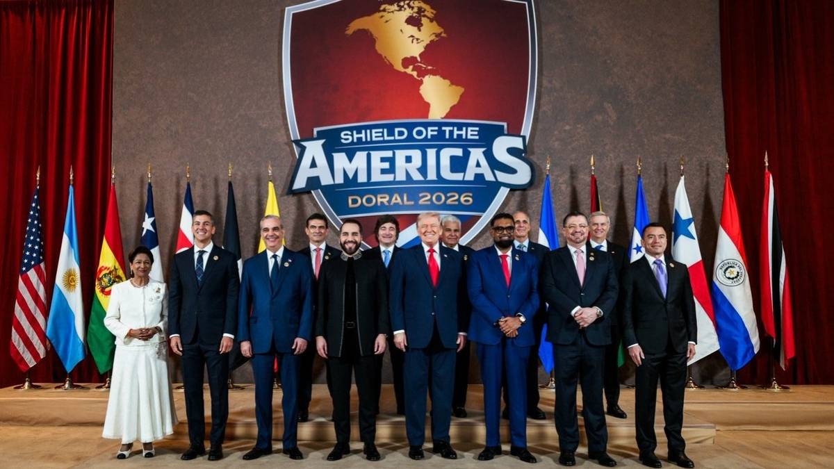 Cumbre Escudo de las Americas sin Mexico ni Brasil